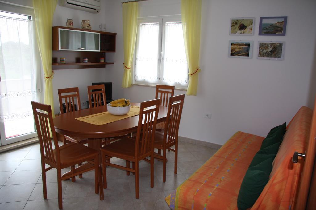 Apartment Anethum Premantura Εξωτερικό φωτογραφία